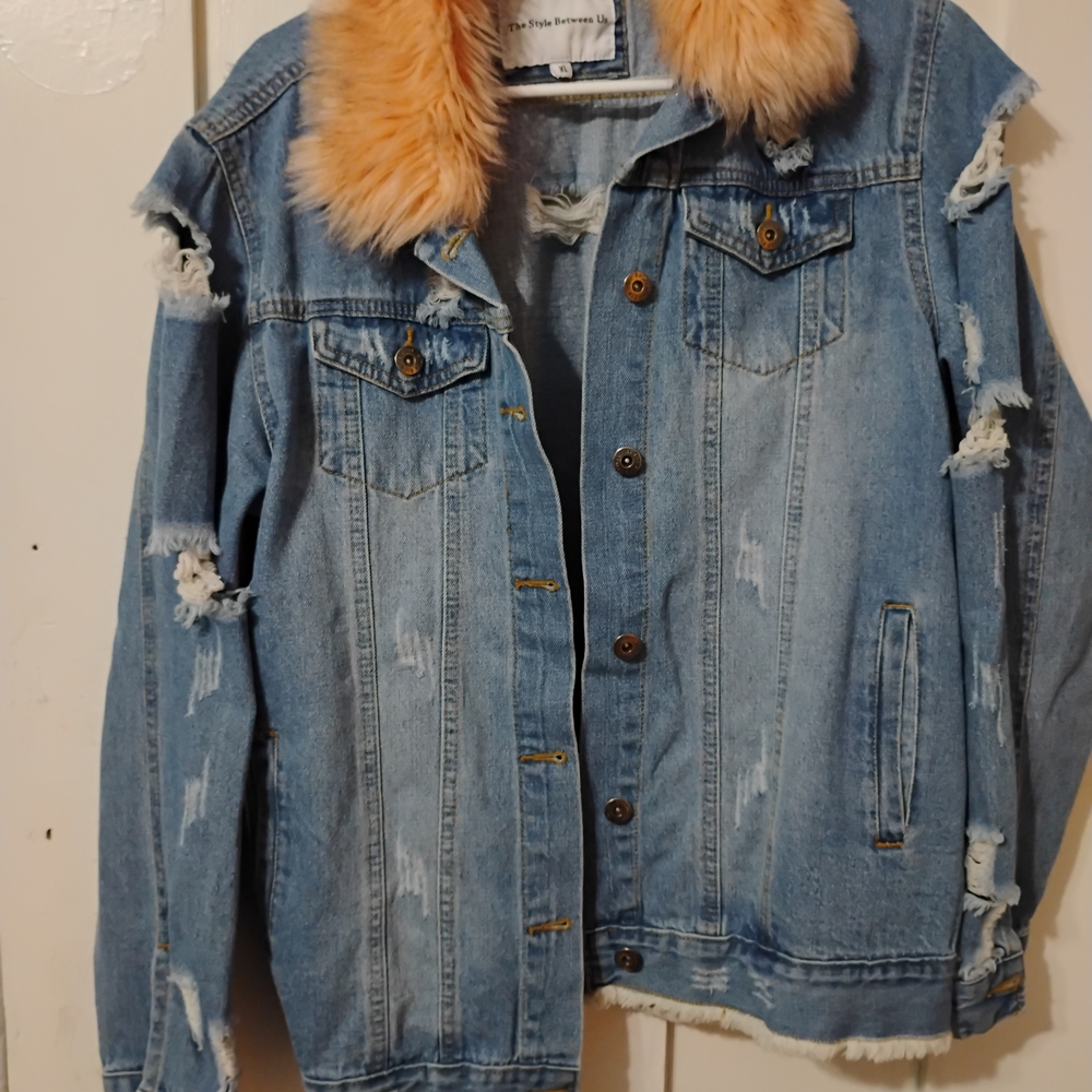 Women's Distressed Denim Jacket with Faux Fur Collar
